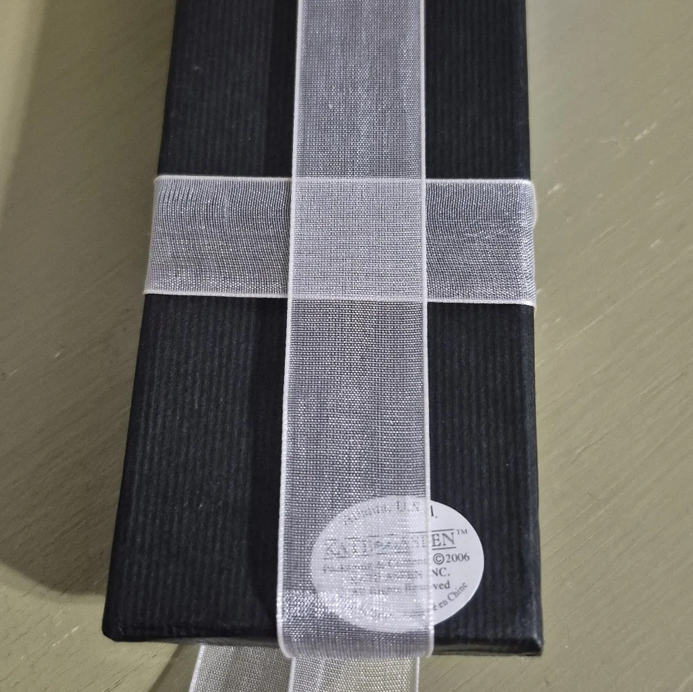 Kate Aspen Heart Wine Stopper with Silver and Black